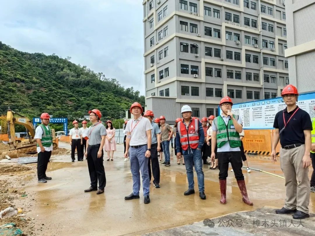 东莞视察3.jpg