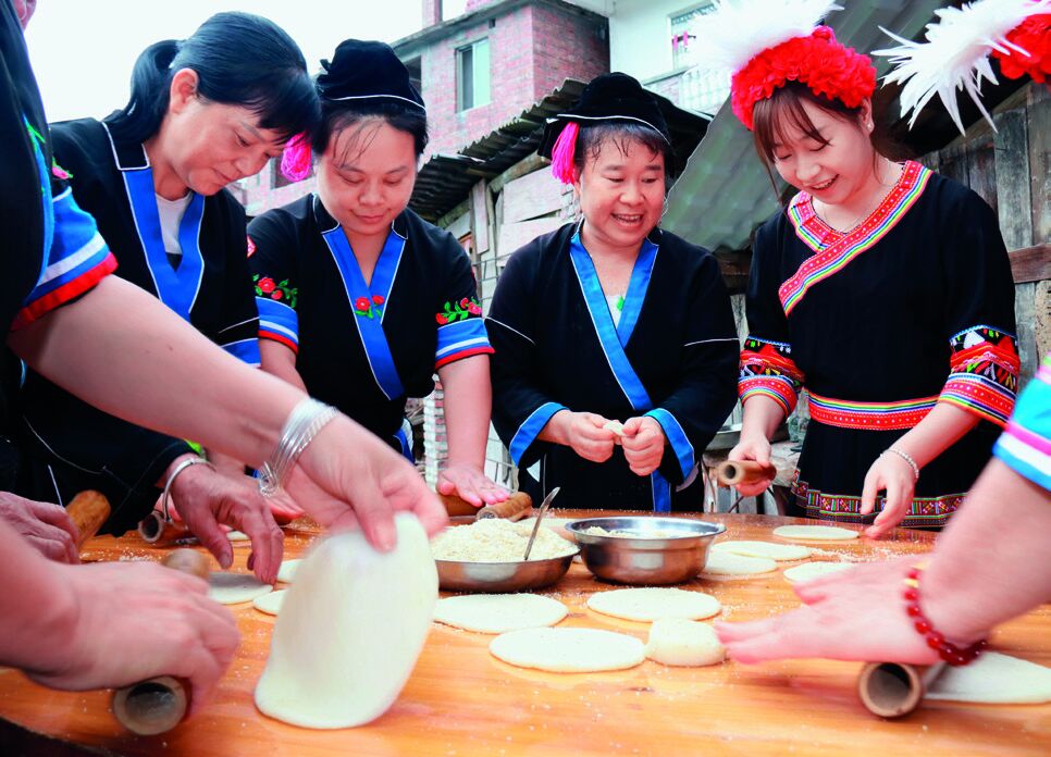 房奕玲.JPG