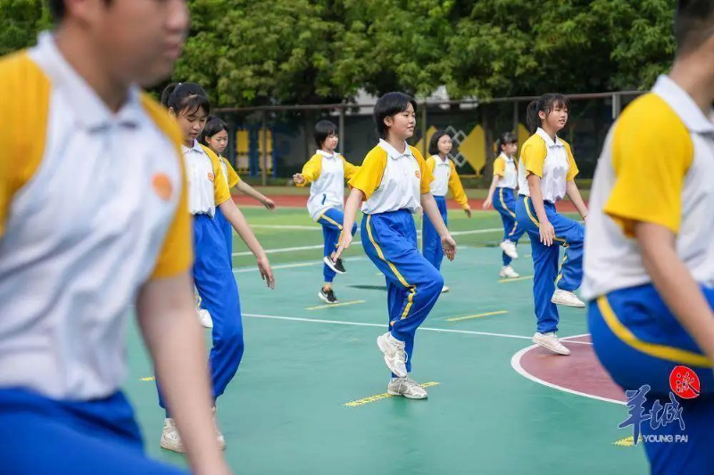 羊晚青少年体育1.jpg