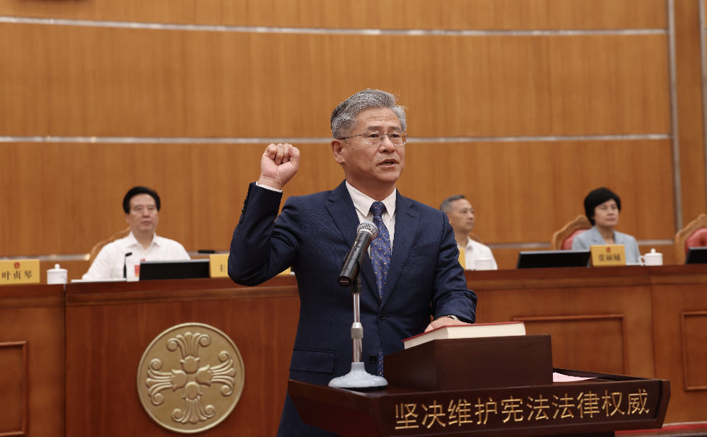 新选定 小于10 裁过.jpg