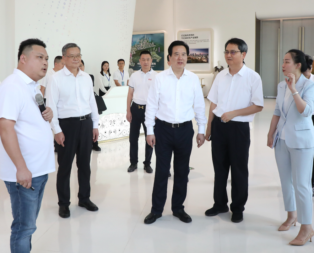 广州北 中大时尚科技城中大二期建设情况 李小萌 选定.jpg