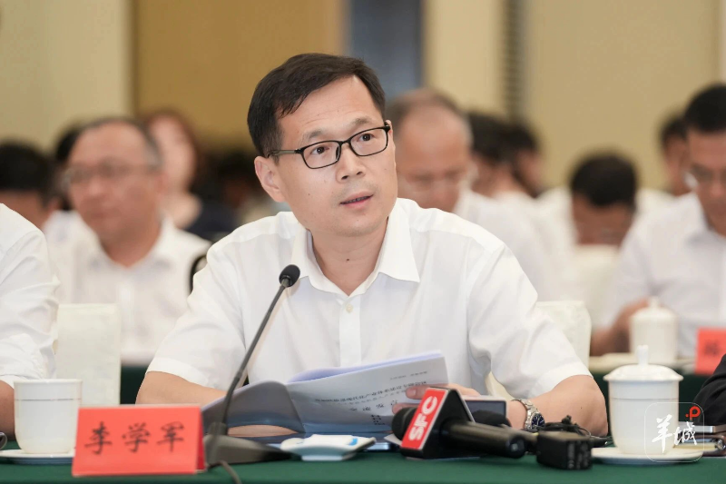 李学军 羊晚.jpg