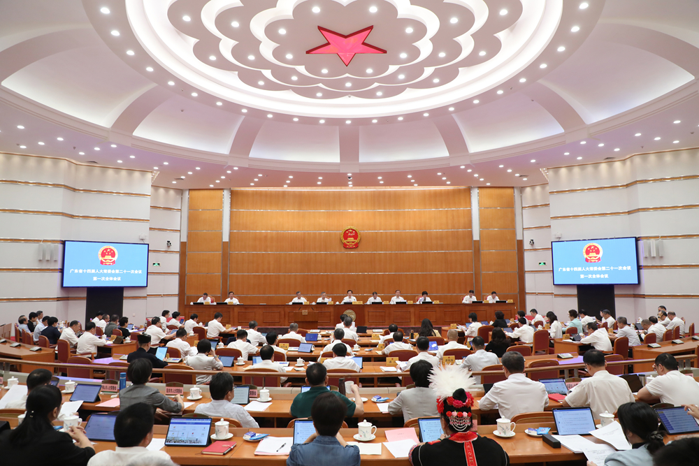 通稿 定图 李小萌 挂网.jpg